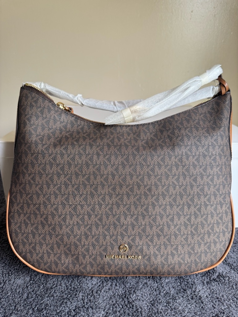 Michael Kors Kelsey Medium Brown Hobo Bag